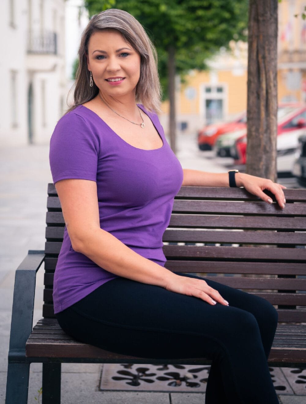 Dámske tričko UniFit krátky rukáv - Fialové